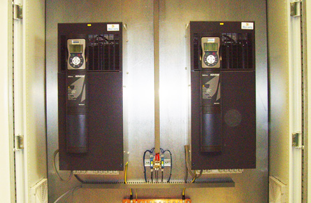 Quadro inverter per presse ad iniezione